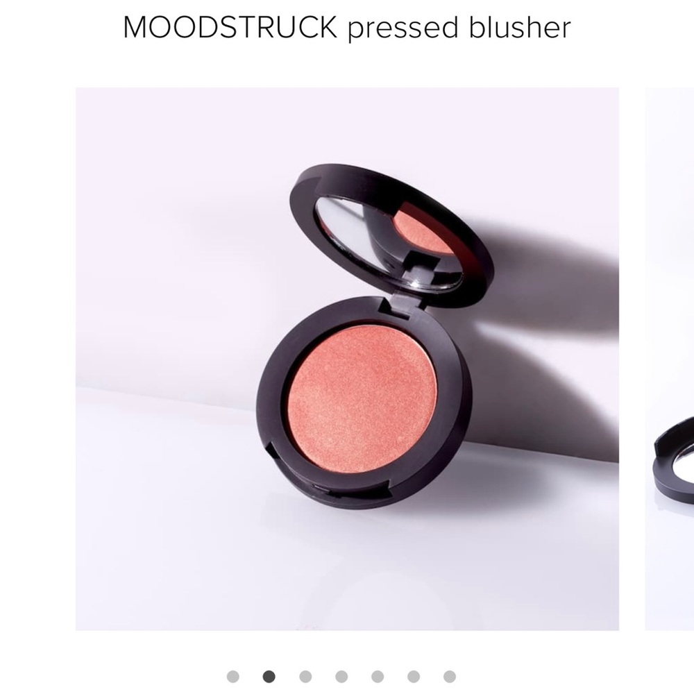 Moodstruck press, blusher